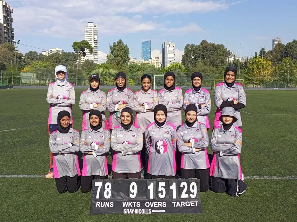 girls cricket.jpg